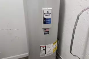 18450 NW 56th Pl, Miami Gardens, FL 33055 - Photo 43