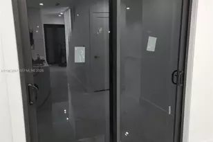 18450 NW 56th Pl, Miami Gardens, FL 33055 - Photo 21