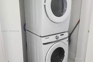 18450 NW 56th Pl, Miami Gardens, FL 33055 - Photo 15