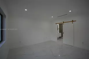 18450 NW 56th Pl, Miami Gardens, FL 33055 - Photo 35