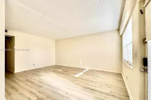 82 Dorset B, Boca Raton, FL 33434 - Photo 25