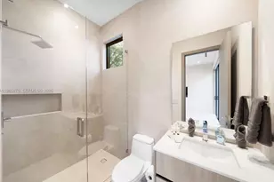 19701 NE 21st Ct, Miami, FL 33179 - Photo 47