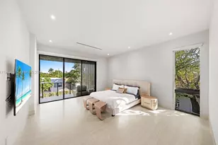 19701 NE 21st Ct, Miami, FL 33179 - Photo 25