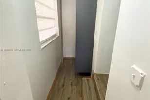 705 NE 87th St, Miami, FL 33138 - Photo 7