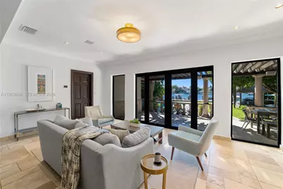 744 Lakeview Dr, Miami Beach, FL 33140 - Photo 15