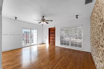 4220 SW 13th St #4220, Miami, FL 33134 - Photo 5