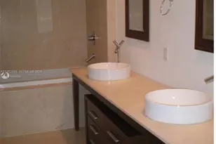 465 Brickell Ave, Miami, FL 33131 - Photo 5