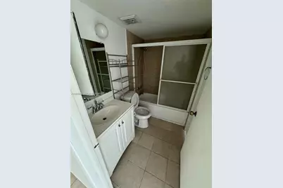 11790 SW 18th St #304-3, Miami, FL 33175 - Photo 9