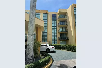 11790 SW 18th St #304-3, Miami, FL 33175 - Photo 1