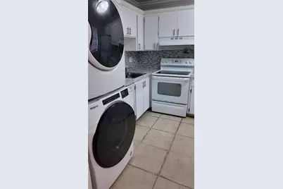 3777 NW 78th Ave #11G, Davie, FL 33024 - Photo 3