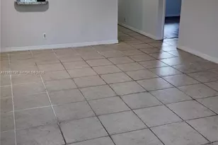 3777 NW 78th Ave, Davie, FL 33024 - Photo 7