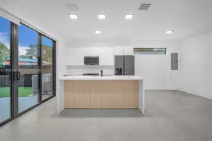 919 NW 55th St, Miami, FL 33127 - Photo 7