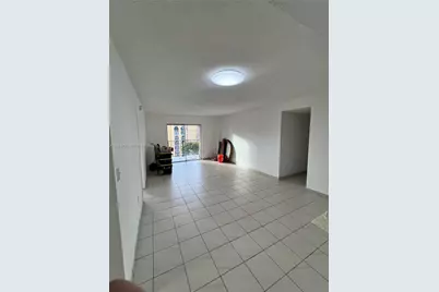 4717 NW 7th St #601-10, Miami, FL 33126 - Photo 7