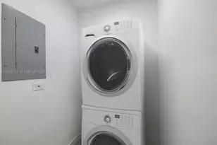 1555 NW 34th St, Miami, FL 33142 - Photo 7