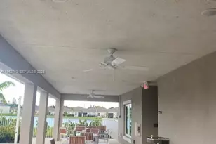 323 Raspberry Rd, Fort Pierce, FL 34981 - Photo 15