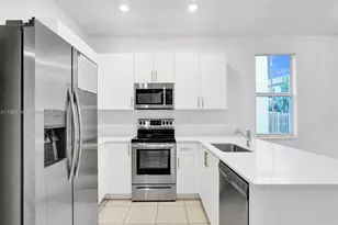 11920 NW 47th Manor, Coral Springs, FL 33076 - Photo 5