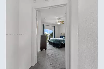 2467 SE 19th St, Homestead, FL 33035 - Photo 17