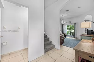 2467 SE 19th St, Homestead, FL 33035 - Photo 5