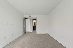 8365 SW 152nd Ave, Miami, FL 33193 - Photo 19