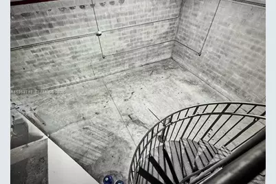 2365 NW 70th Ave #C24, Miami, FL 33122 - Photo 7