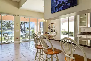 1226 SW Eagleglen Pl, Stuart, FL 34997 - Photo 9