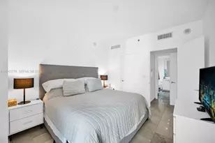 1050 Brickell Ave, Miami, FL 33131 - Photo 19