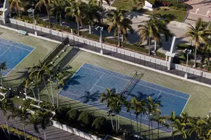 2950 NE 188th St, Aventura, FL 33180 - Photo 31