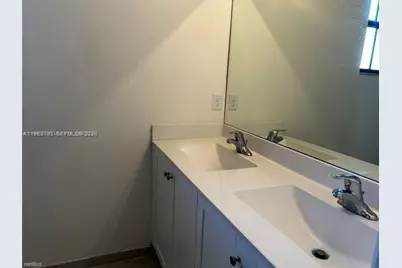 3402 W 105th St #N/A, Hialeah, FL 33018 - Photo 13