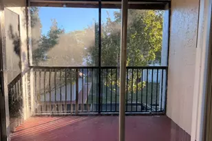 4535 Treehouse Ln, Tamarac, FL 33319 - Photo 9