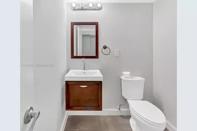 19380 Collins Ave #1005, Sunny Isles Beach, FL 33160 - Photo 11