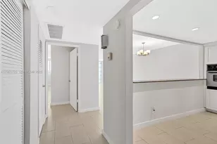 19380 Collins Ave, Sunny Isles Beach, FL 33160 - Photo 3