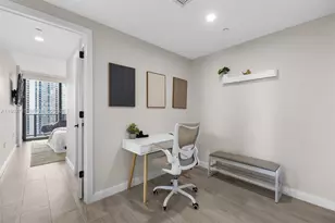 45 SW 9th St, Miami, FL 33130 - Photo 23