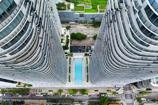 45 SW 9th St, Miami, FL 33130 - Photo 55