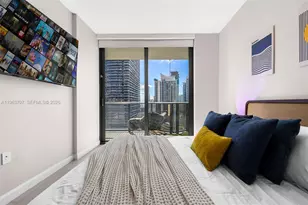 45 SW 9th St, Miami, FL 33130 - Photo 29