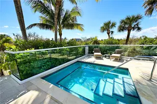 400 South Pointe Dr, Miami Beach, FL 33139 - Photo 27