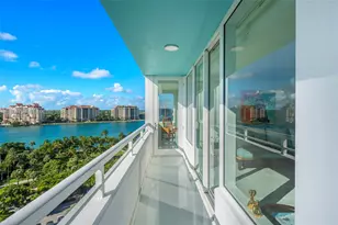 400 South Pointe Dr, Miami Beach, FL 33139 - Photo 15