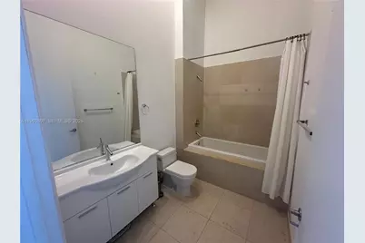 475 Brickell Ave #4110, Miami, FL 33131 - Photo 9
