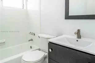 7931 East Dr, North Bay Village, FL 33141 - Photo 17