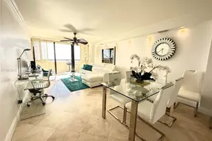 2555 Collins Ave, Miami Beach, FL 33140 - Photo 3