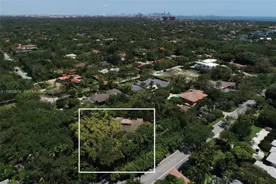 4895 SW 88th St, Miami, FL 33156 - Photo 11