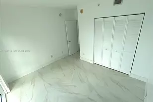 335 S Biscayne Blvd, Miami, FL 33131 - Photo 11