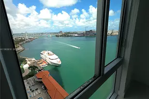 335 S Biscayne Blvd, Miami, FL 33131 - Photo 9