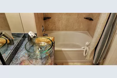 2891 NE 185th St #1002, Aventura, FL 33180 - Photo 7