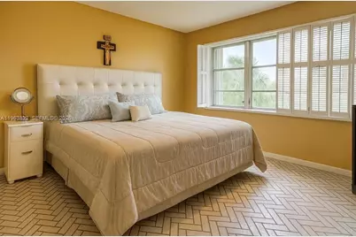 671 S Hollybrook Dr #302, Pembroke Pines, FL 33025 - Photo 3