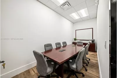 1930 N 30th Road #Suite 8, Hollywood, FL 33021 - Photo 5