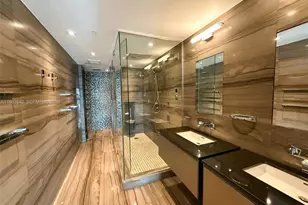 92 SW 3rd St, Miami, FL 33130 - Photo 21