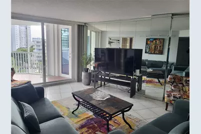 100 Golden Isles Dr #615, Hallandale Beach, FL 33009 - Photo 3