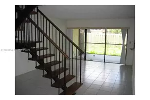 6512 Kendale Lakes Dr, Miami, FL 33183 - Photo 5