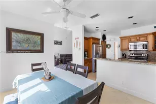 15832 SW 10th St, Pembroke Pines, FL 33027 - Photo 13