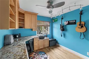 15832 SW 10th St, Pembroke Pines, FL 33027 - Photo 27